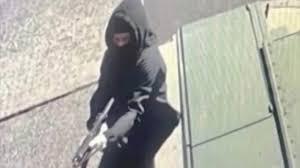 ABŞ-də silahlı hücum: 1.8 milyon dollarlıq zirehli maşın qarət edildi - FOTO - VİDEO